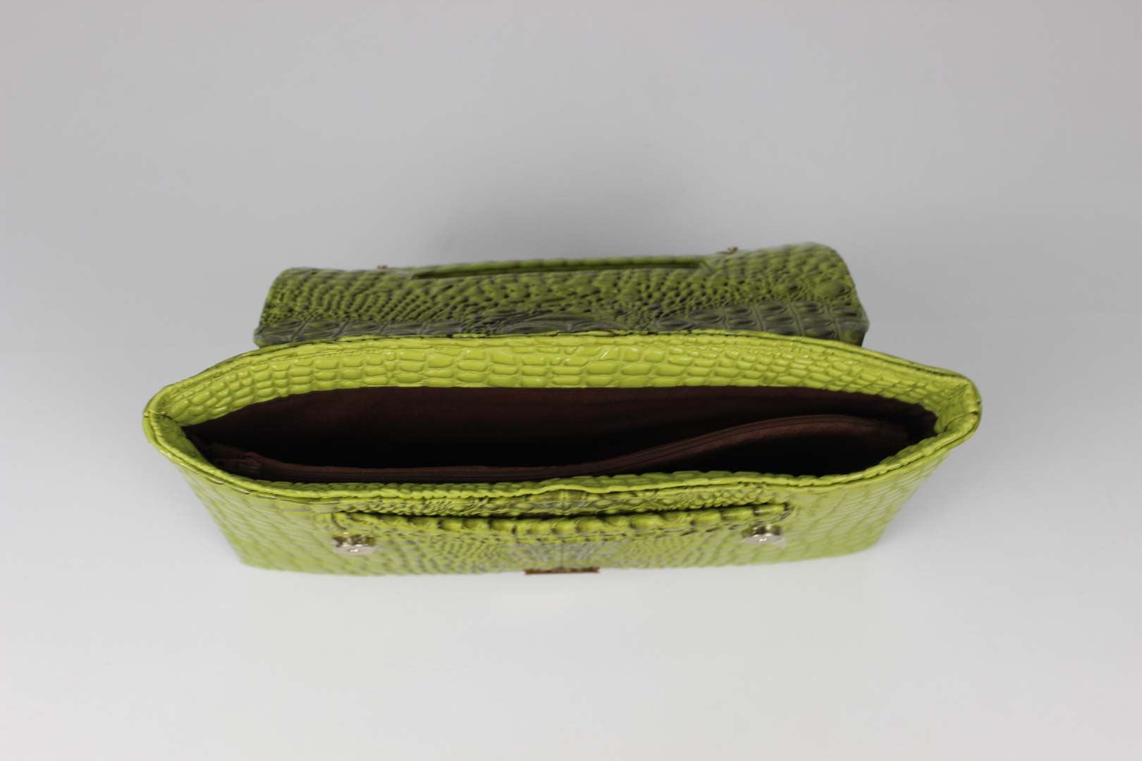 Portfolio Clutch (Green Croc Embossed) Serene Diaz Collection